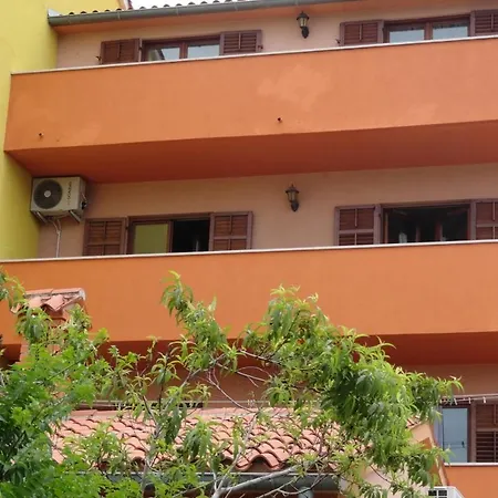 With Parking Space - 20673 Апартаменты