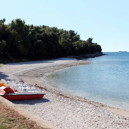 With Parking Space - 20673 * Pula