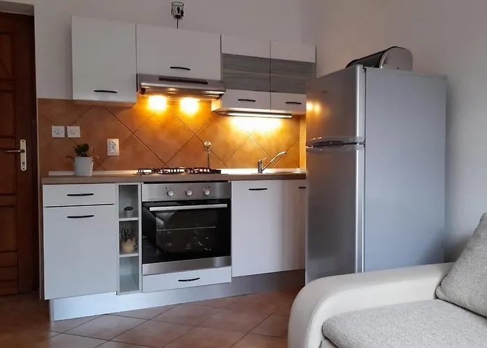 With Parking Space - 20673 Lejlighed