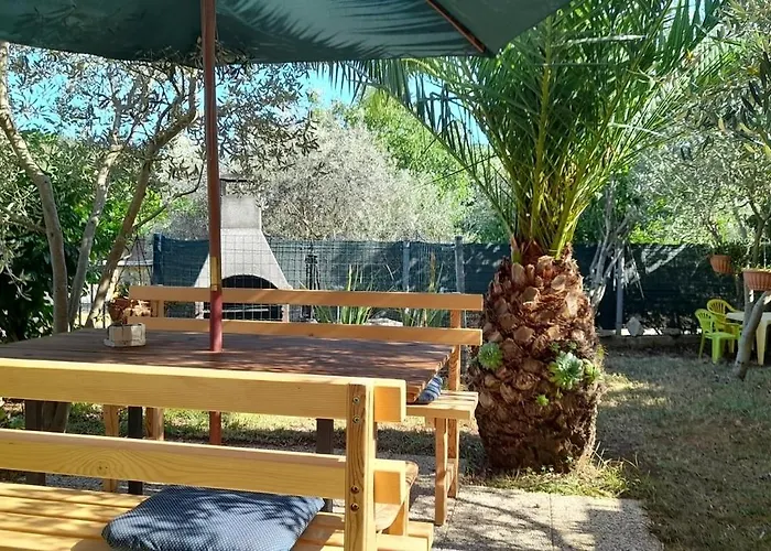 Lejlighed With Parking Space - 20673